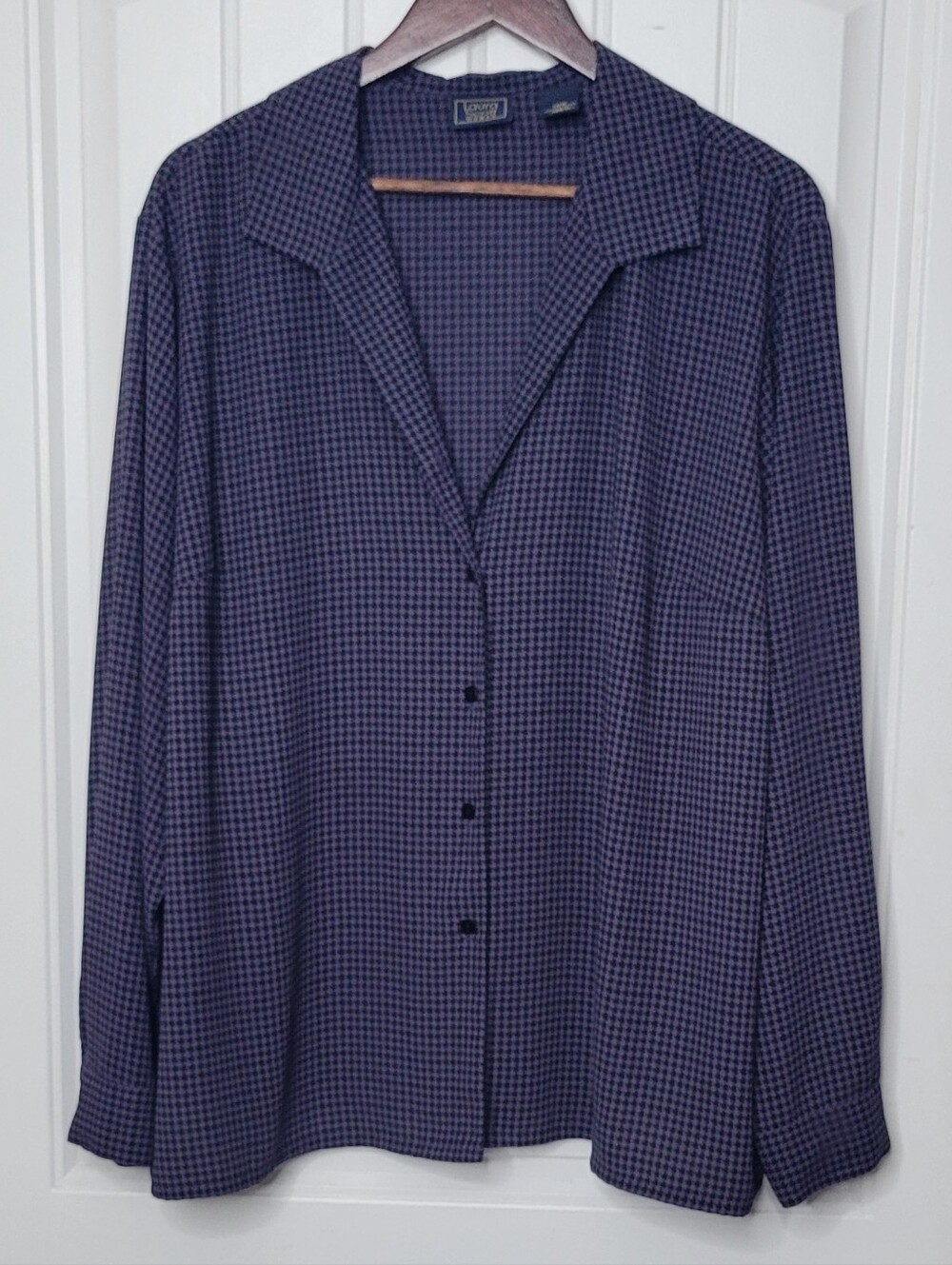 Laura Scott Women's Purple and Black Houndstooth Button-Up Shirt